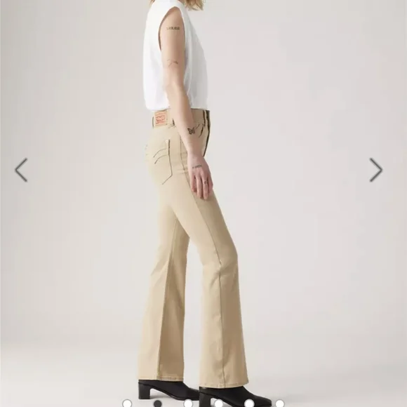 Levi's 726 Beige Flare Jeans High Rise NWT 30" X 32" - Picture 3 of 7